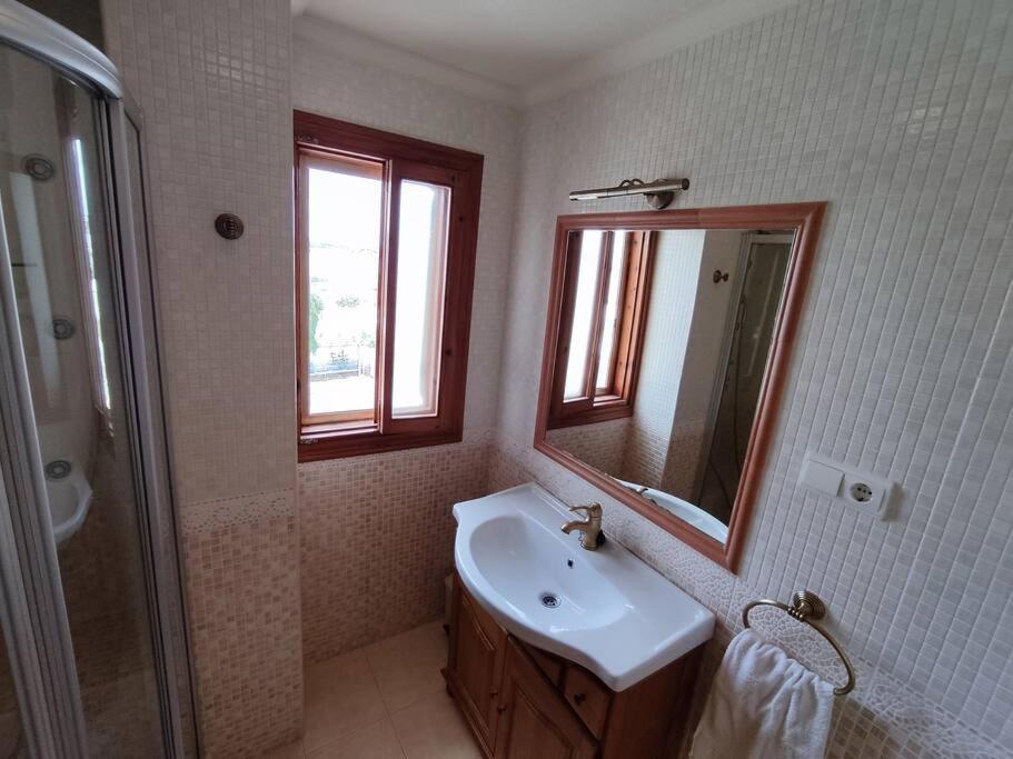 Apartamento Comodo A 300 Metros De La Playa Santa Pola Zewnętrze zdjęcie